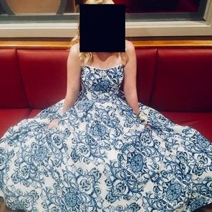 Size 4 prom dress